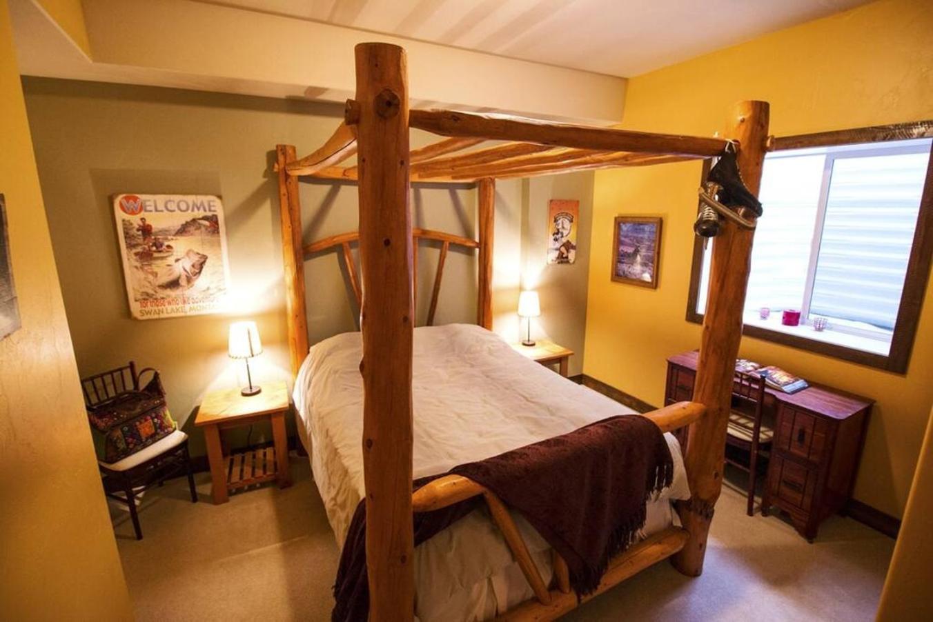 The Roost Lodge คาลิสเปล ภายนอก รูปภาพ