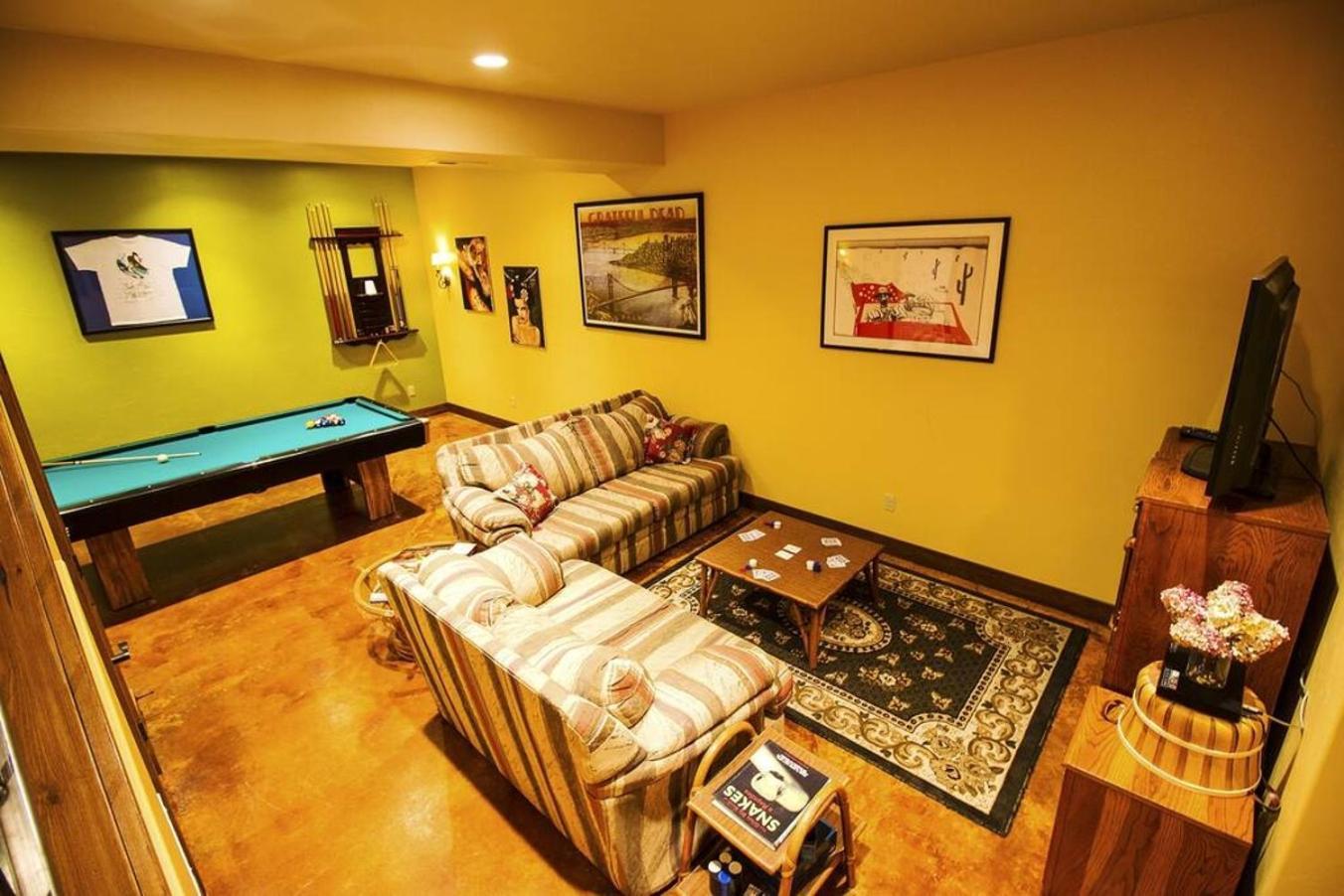 The Roost Lodge คาลิสเปล ภายนอก รูปภาพ