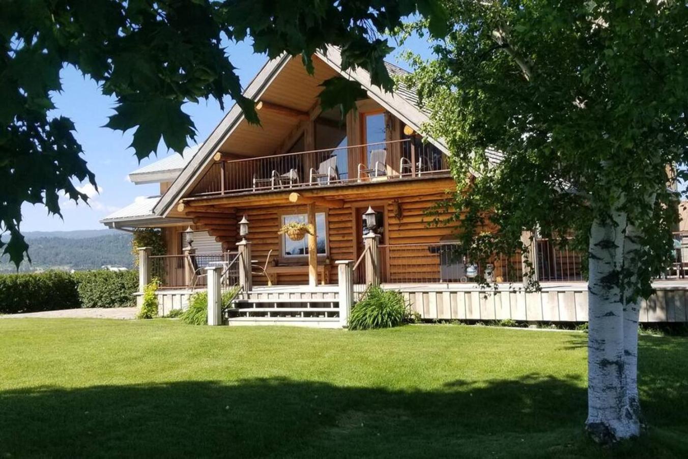 The Roost Lodge คาลิสเปล ภายนอก รูปภาพ