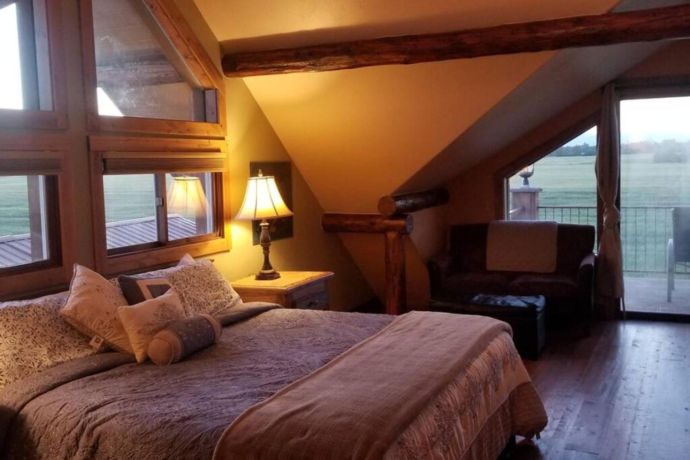 The Roost Lodge คาลิสเปล ภายนอก รูปภาพ